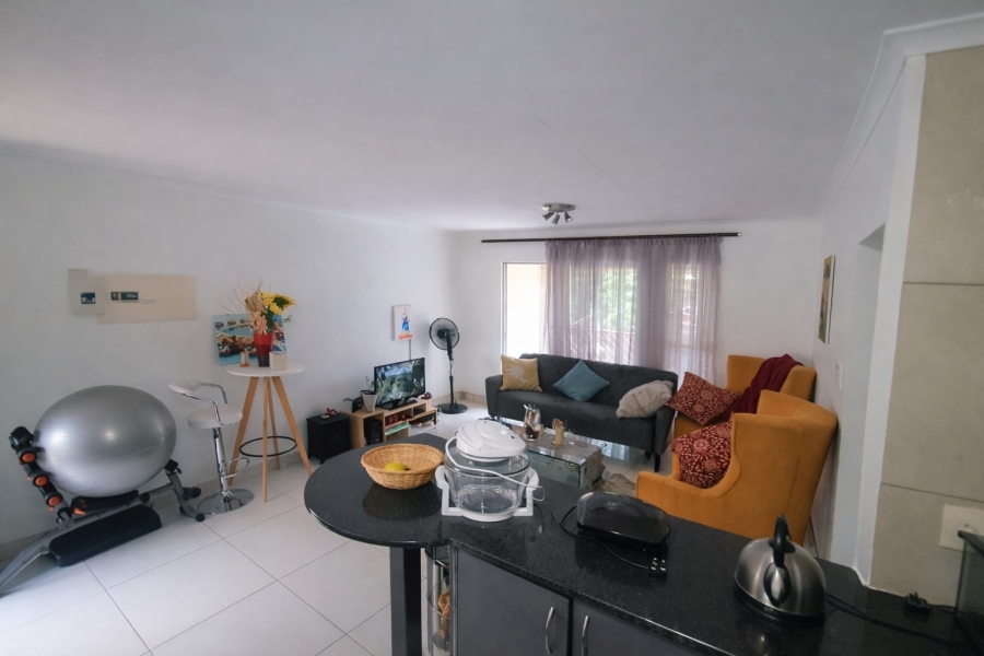 2 Bedroom Property for Sale in Safari Gardens North West